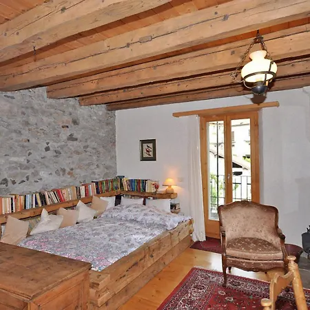 Como Lake Nest Vila *